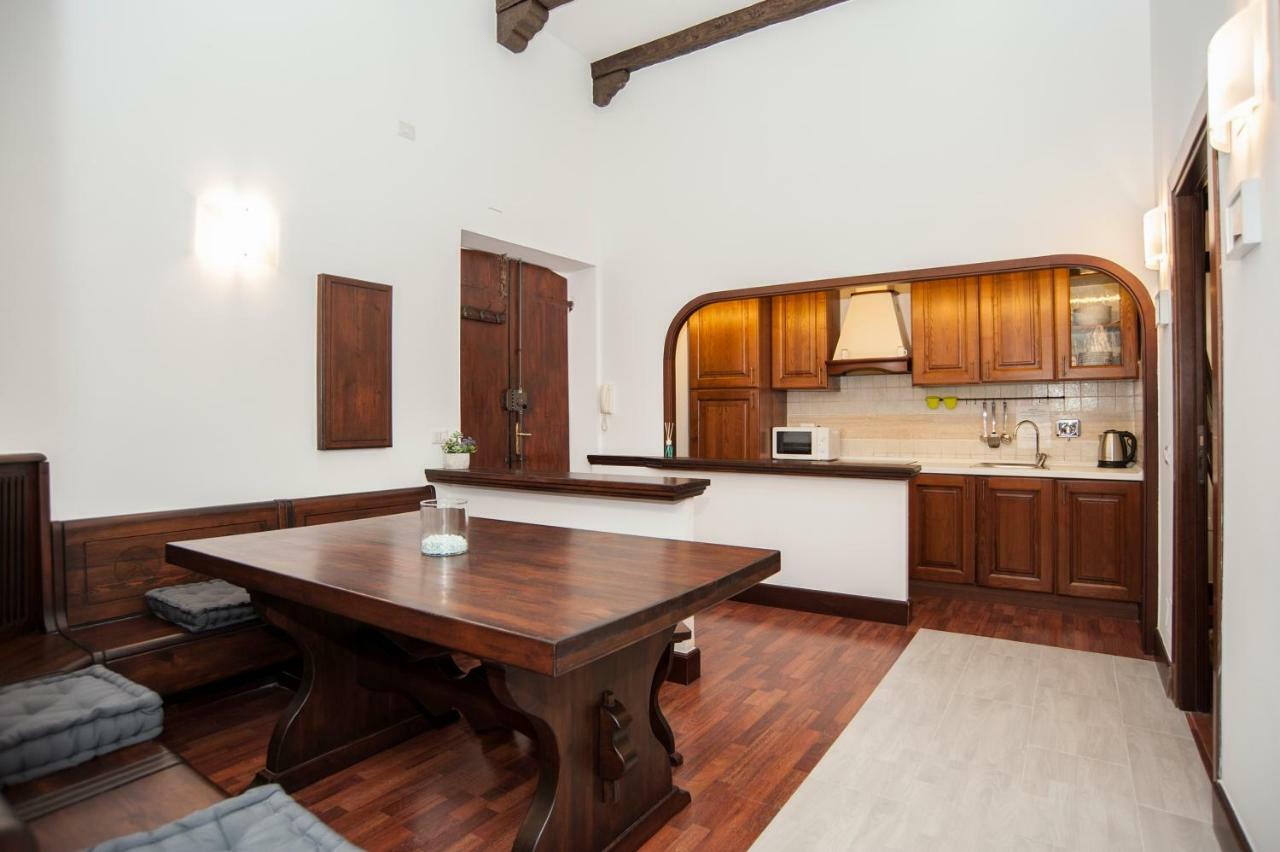 La Casa Di Laura A Trastevere Rome